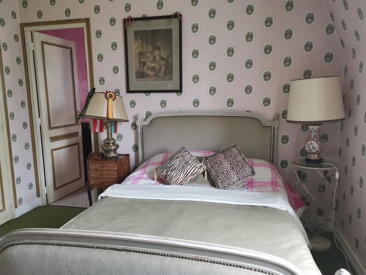 Bed and Breakfast Le Kino Panorama Вик-сюр-Сер Экстерьер фото